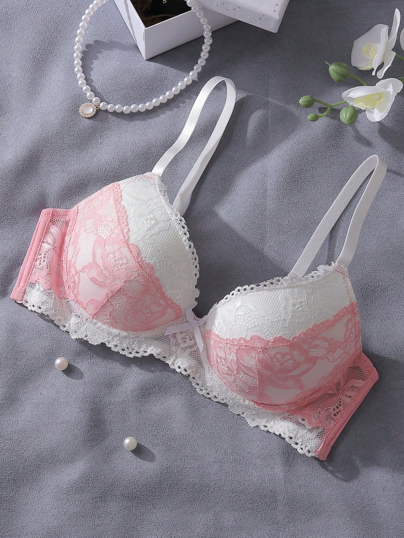 Pink and White Lace Patchwork  - đánh giá và giá Underwire Bra Padded